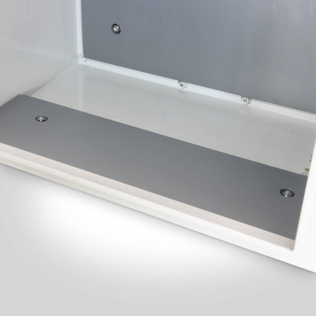 Enclosures - 40" x 32" x 15" Aluminum Enclosure